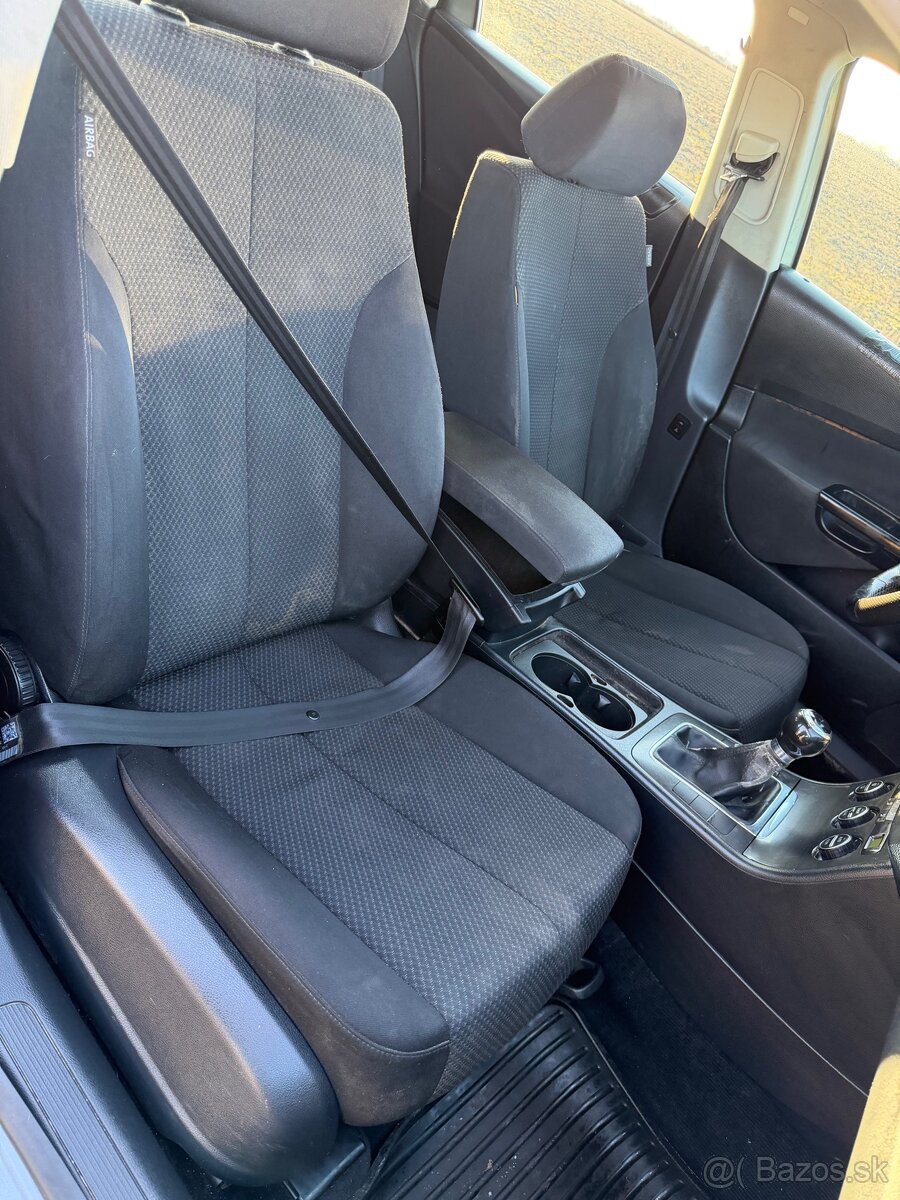 Volkswagen Passat B6 - 7