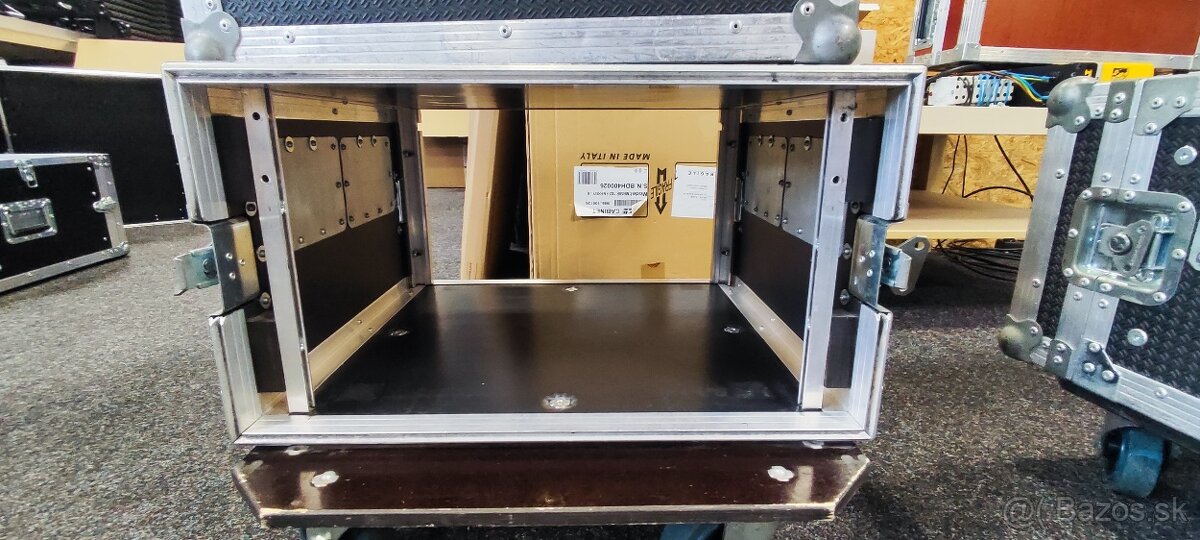 Rack na zosilňovač - 7