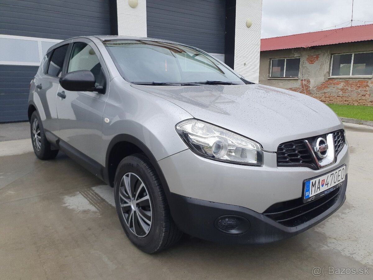 Nissan Qashqai 1.6i Tekna 4x2 (EU5) 86kw 6M benzín - 7