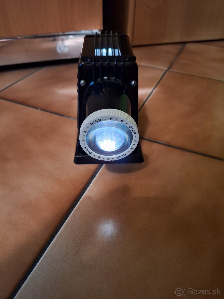 Staré diaprojektory - 7