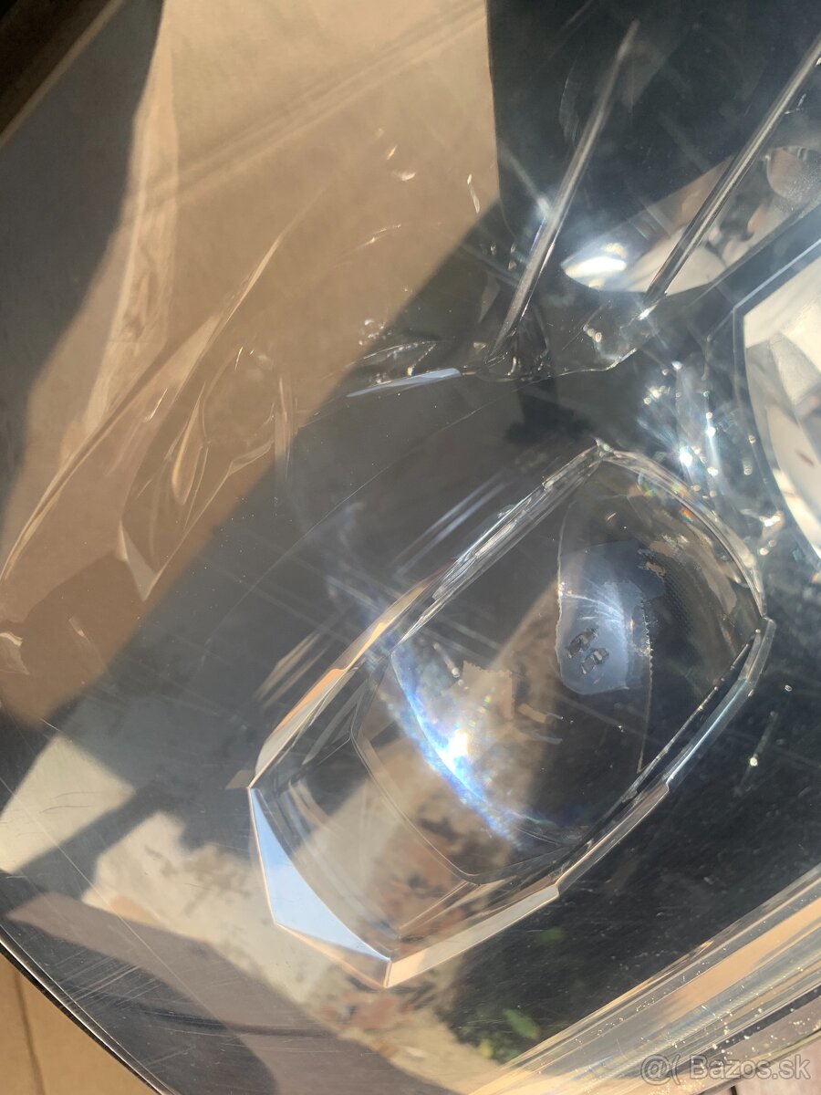 predni led svetlo xenon skoda scala leve levy - 7