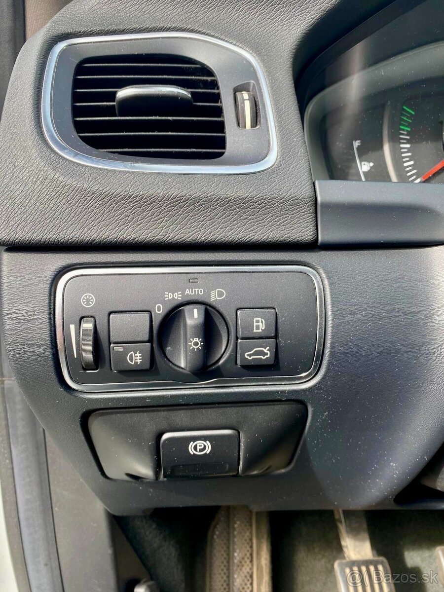 Volvo S60 D3 2.0L Momentum - 7