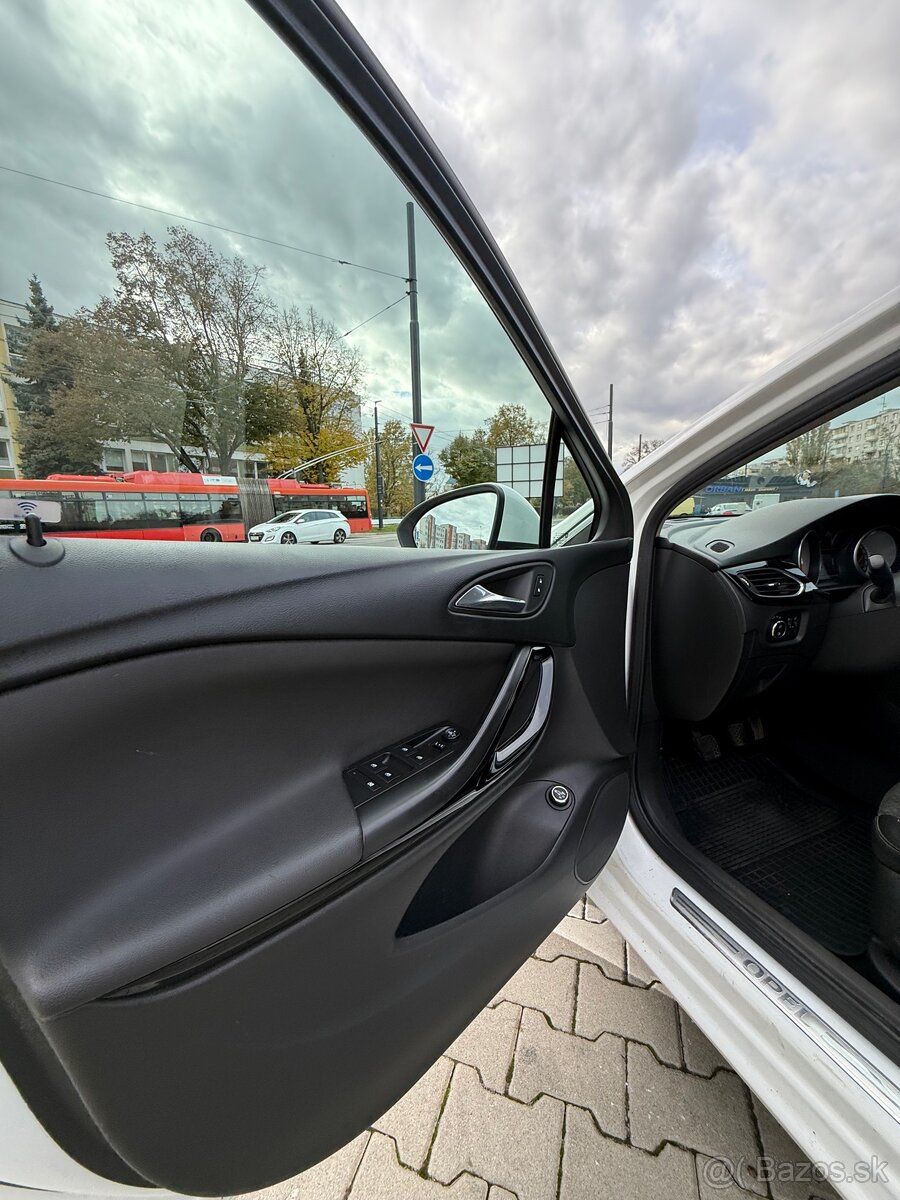 Opel Astra k 118 KW - 7