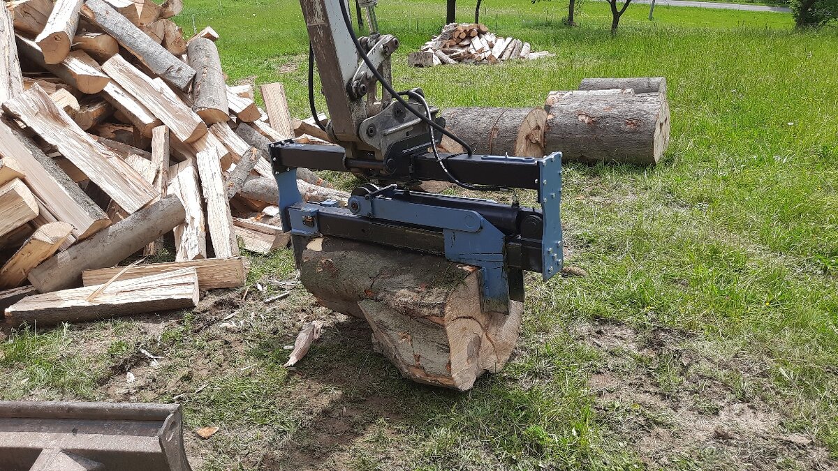 Hydraulická kalačka dřeva na bagr/ vyvážečku - 7