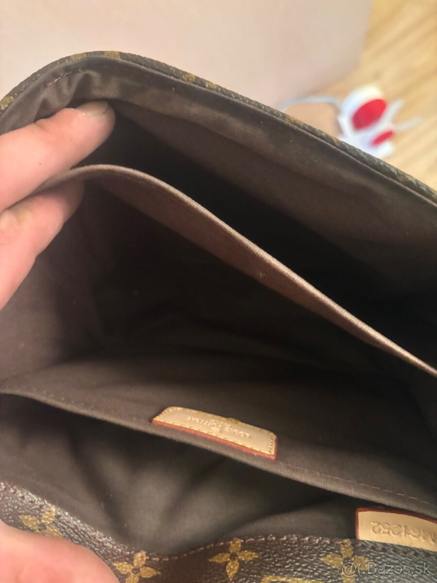 Louis Vuitton Pochette Métis - 7