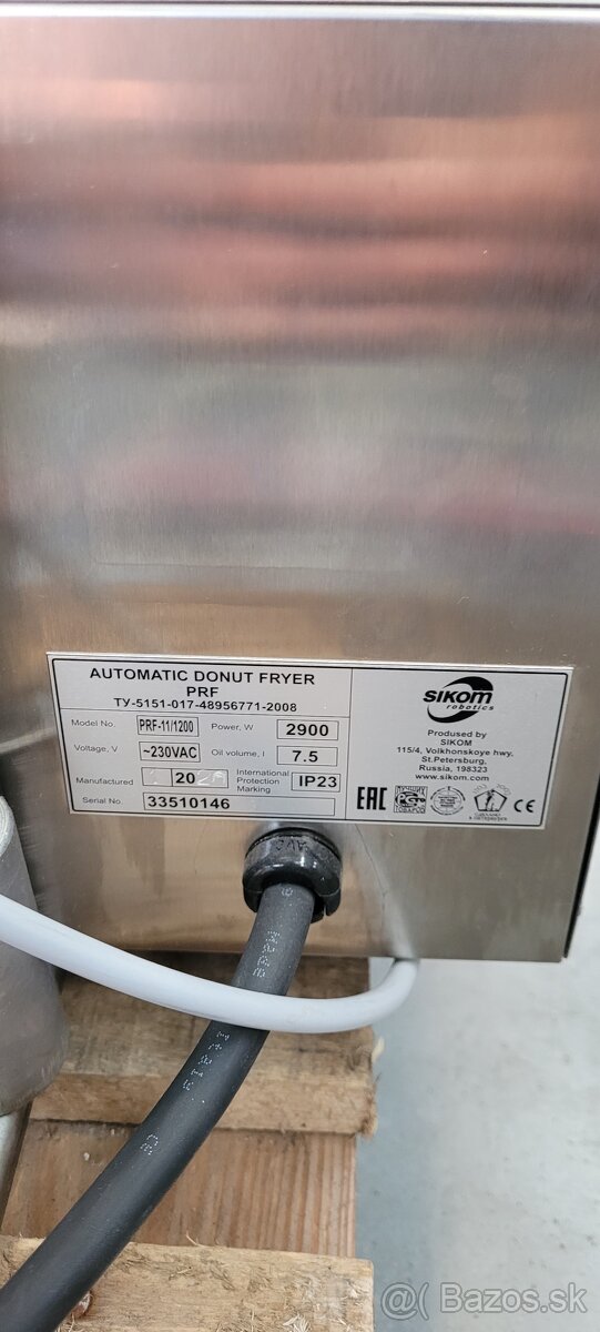 Donutkovač PROFI PRF-11/1200 automat - 7