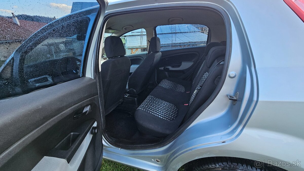 Fiat Punto Grande 1.4 Van - 7