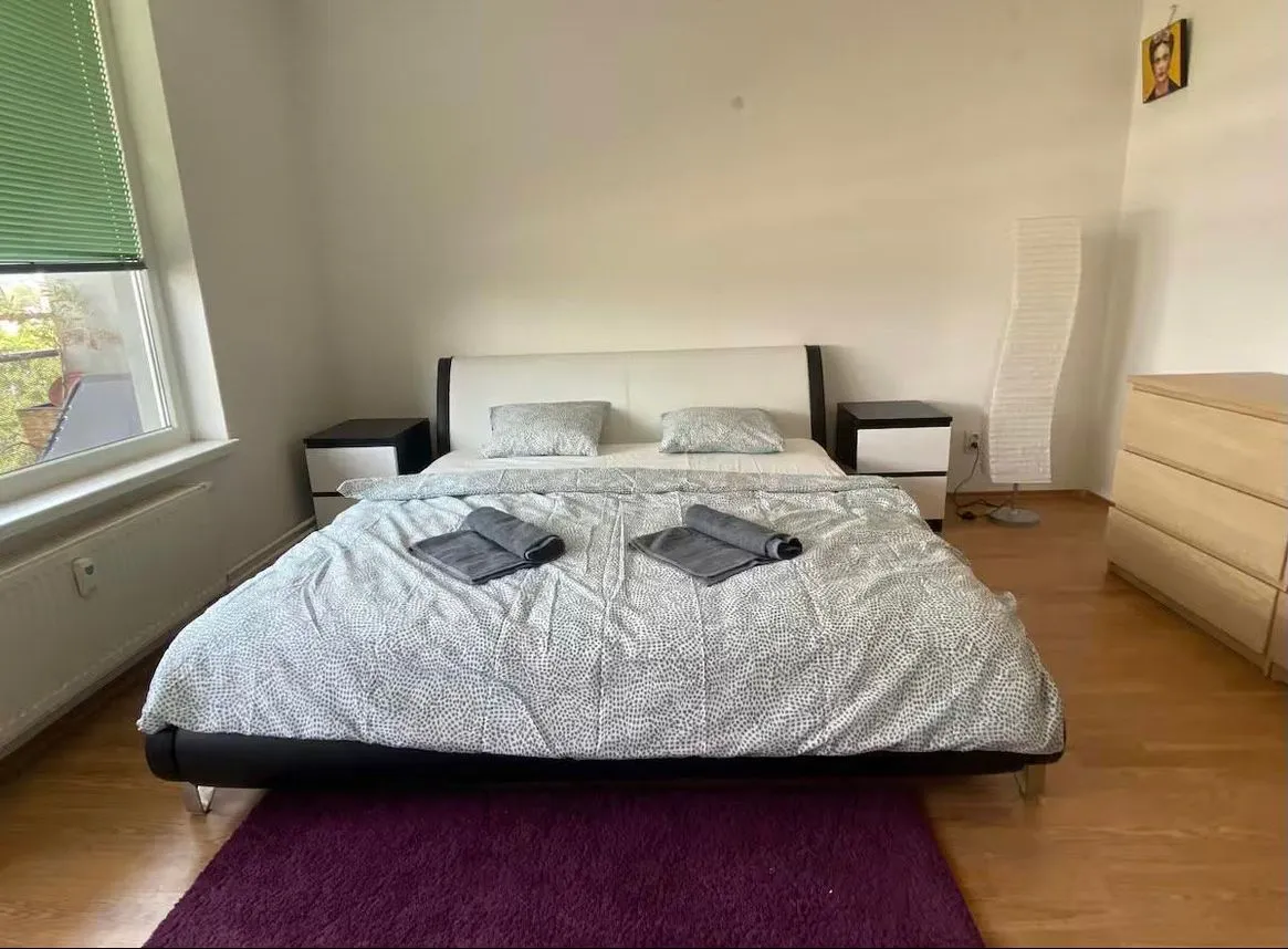 Na prenajom 2 izbovy byt - 7