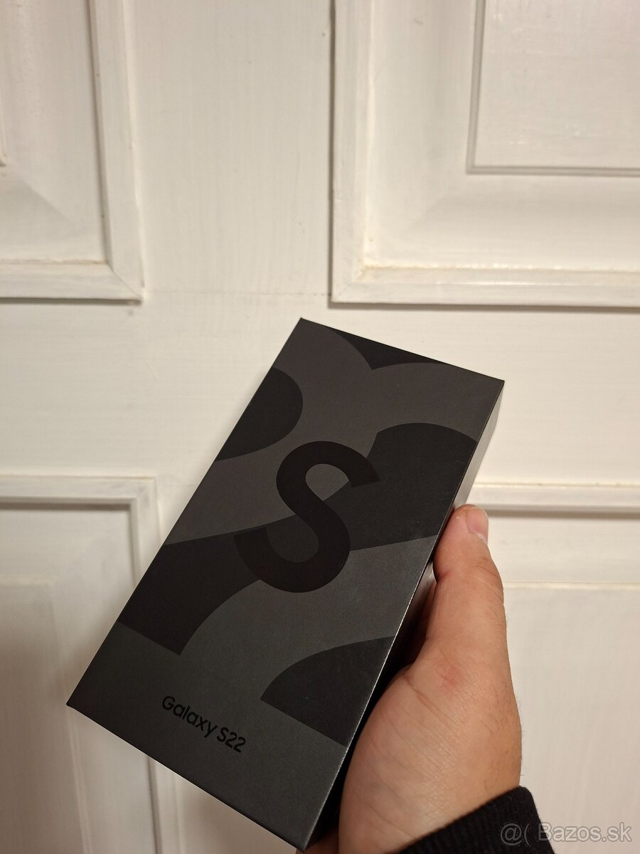 Samsung Galaxy S22 - 7