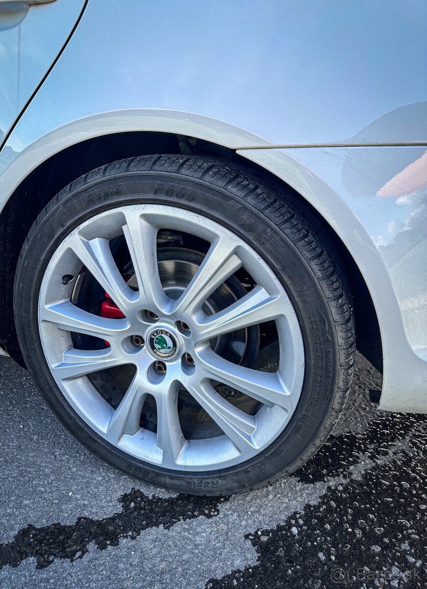 Škoda Octavia 2 RS 2.0 tsi - 7