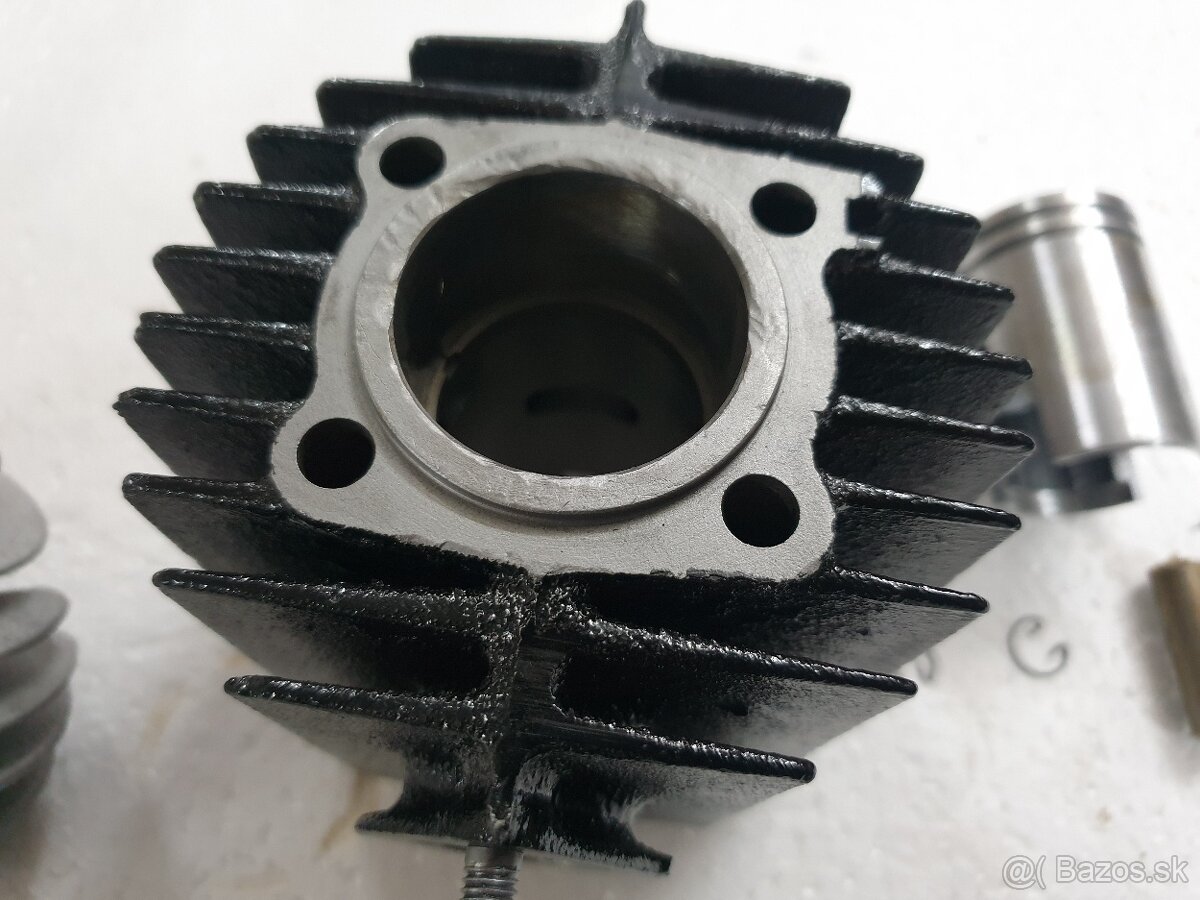 ● Jawa 555-550 ● - 7