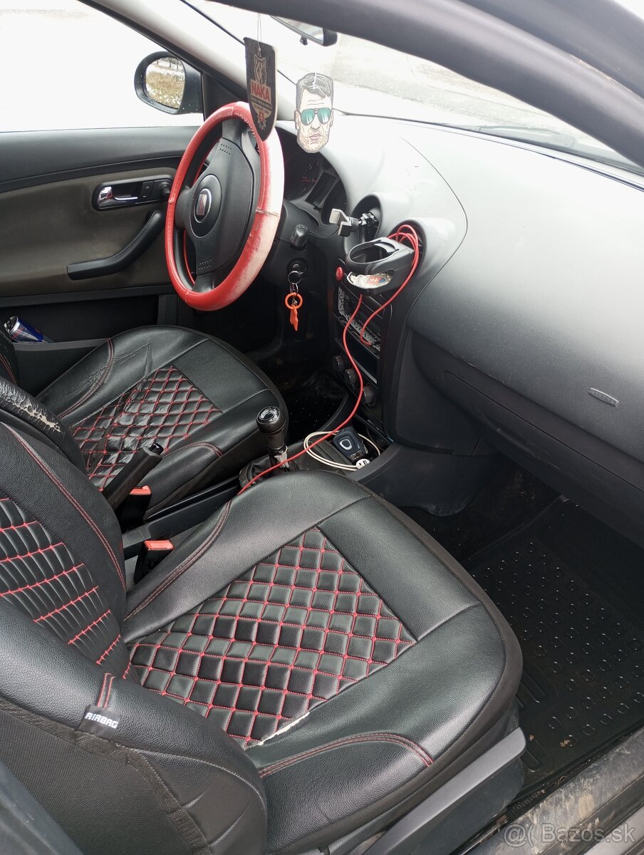 Seat Ibiza 1.2 benzín - 7