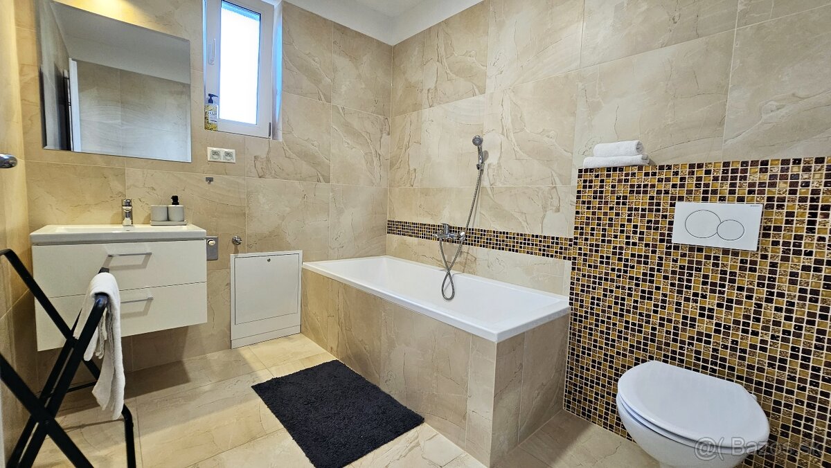 EXKLUZÍVNE Štýlový 4-izbový rodinný dom, 2 kúpeľne, - 7