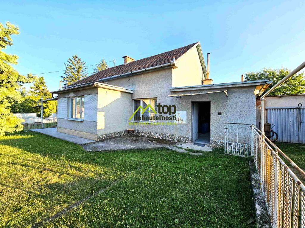 3izbový RD v priamom centre obce KUZMICE - 7