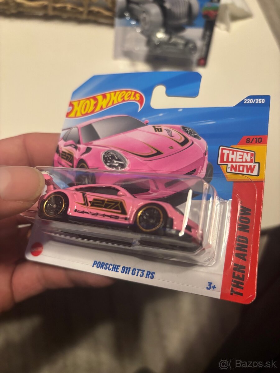 Hotwheels mix autíčok - 7