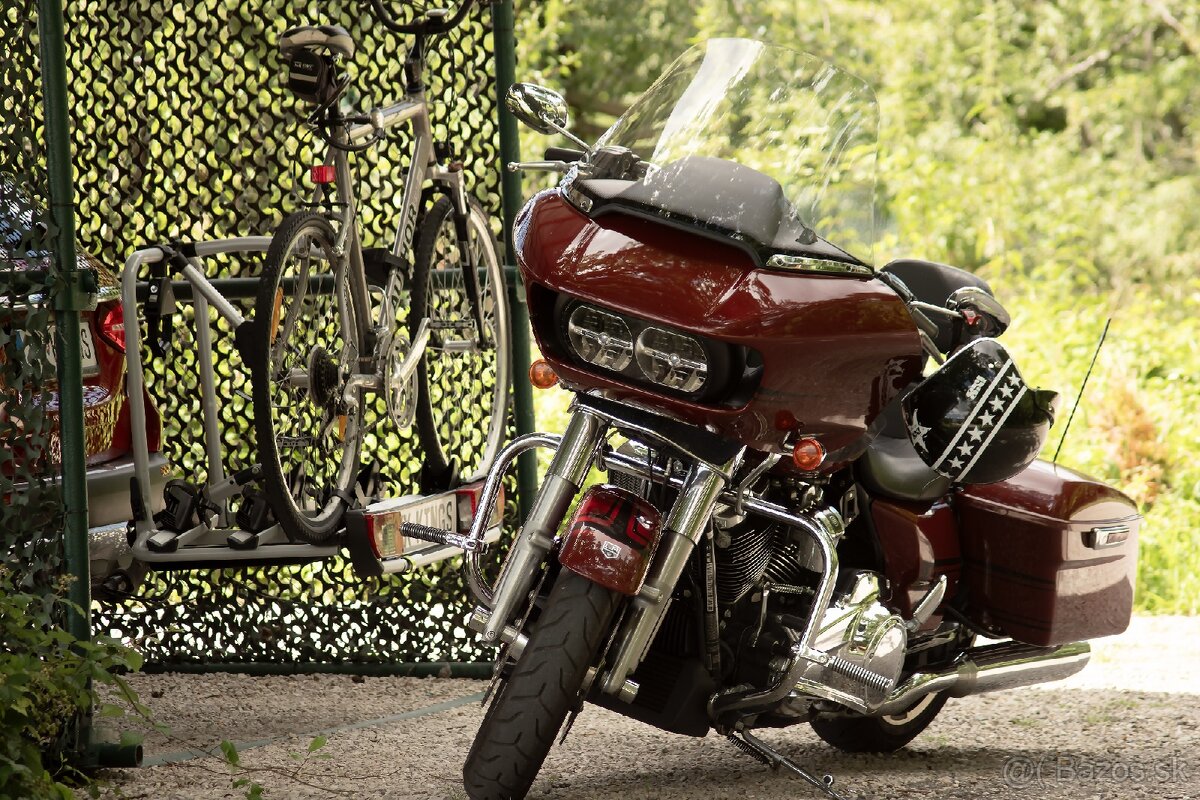 Harley Davidson Road Glide - 7