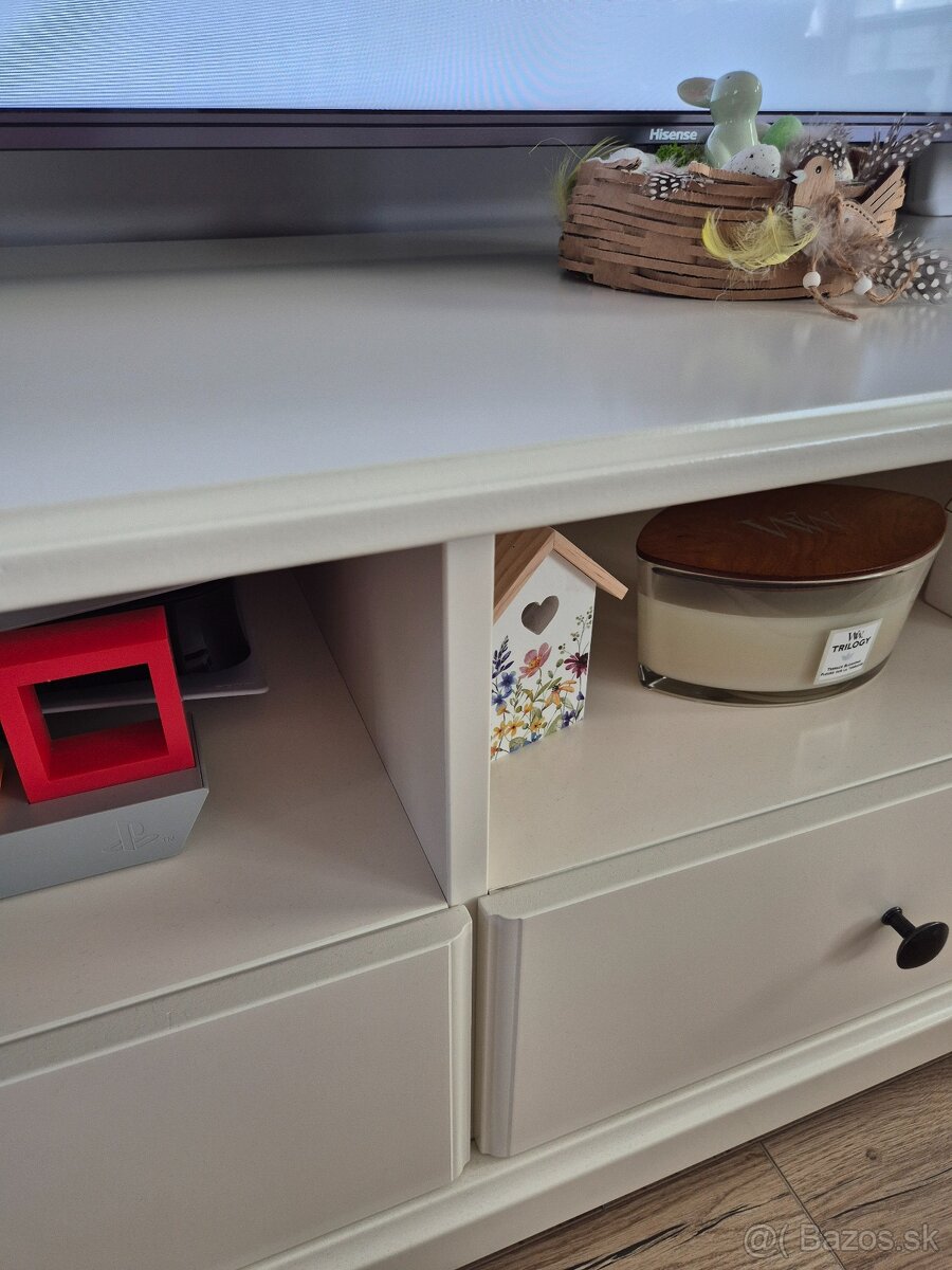 TV stolík Liatorp - 7