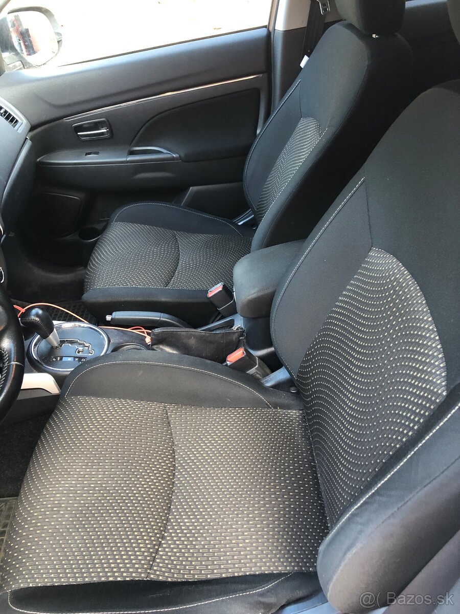 Mitsubishi ASX - 7