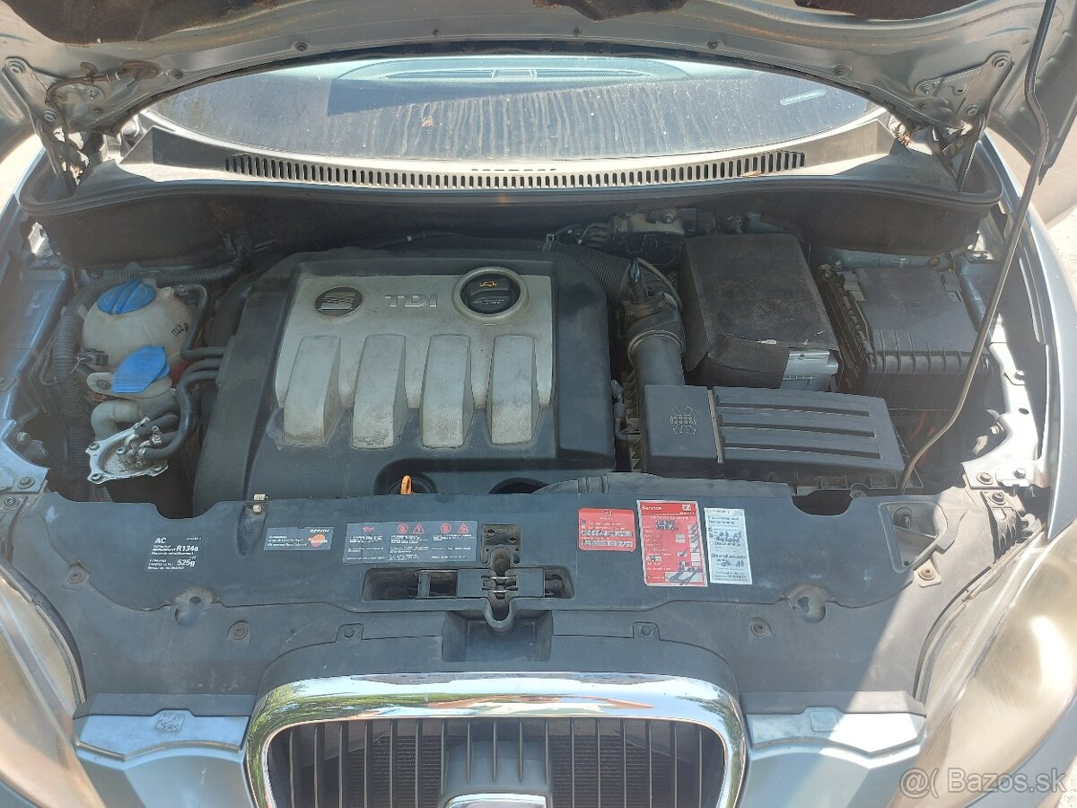 Predám Seat Altea 1.9 tdi - 7