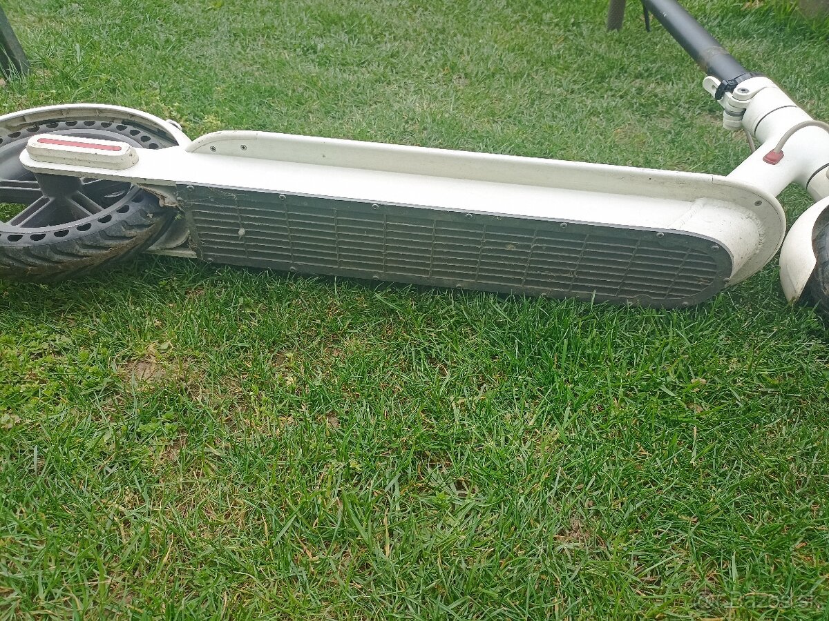 Xiaomi Mi Electric Scooter 2 - Stále aktuálne - 7