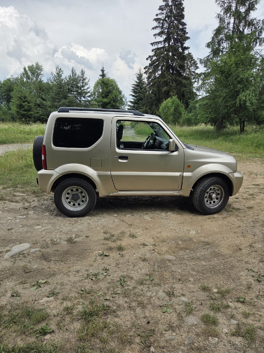 Suzuki Jimny 4x4 1,3 benzín - 7