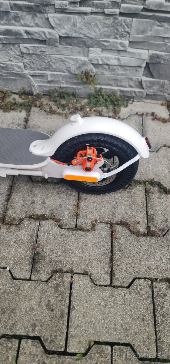 Xiaomi m365 pro kolobeža - 7