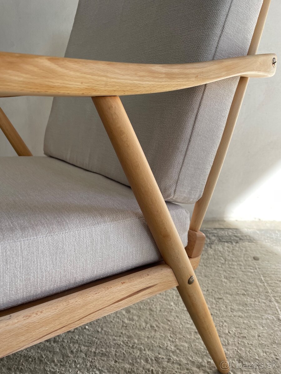 Retro kreslo TON Brusel - 7