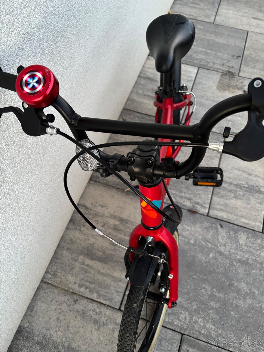 ultralahky Academy grade 16 - 7