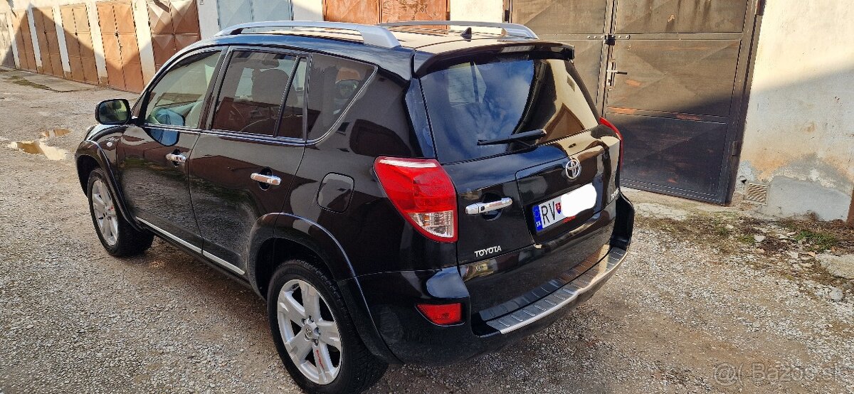 Toyota Rav4 - 7