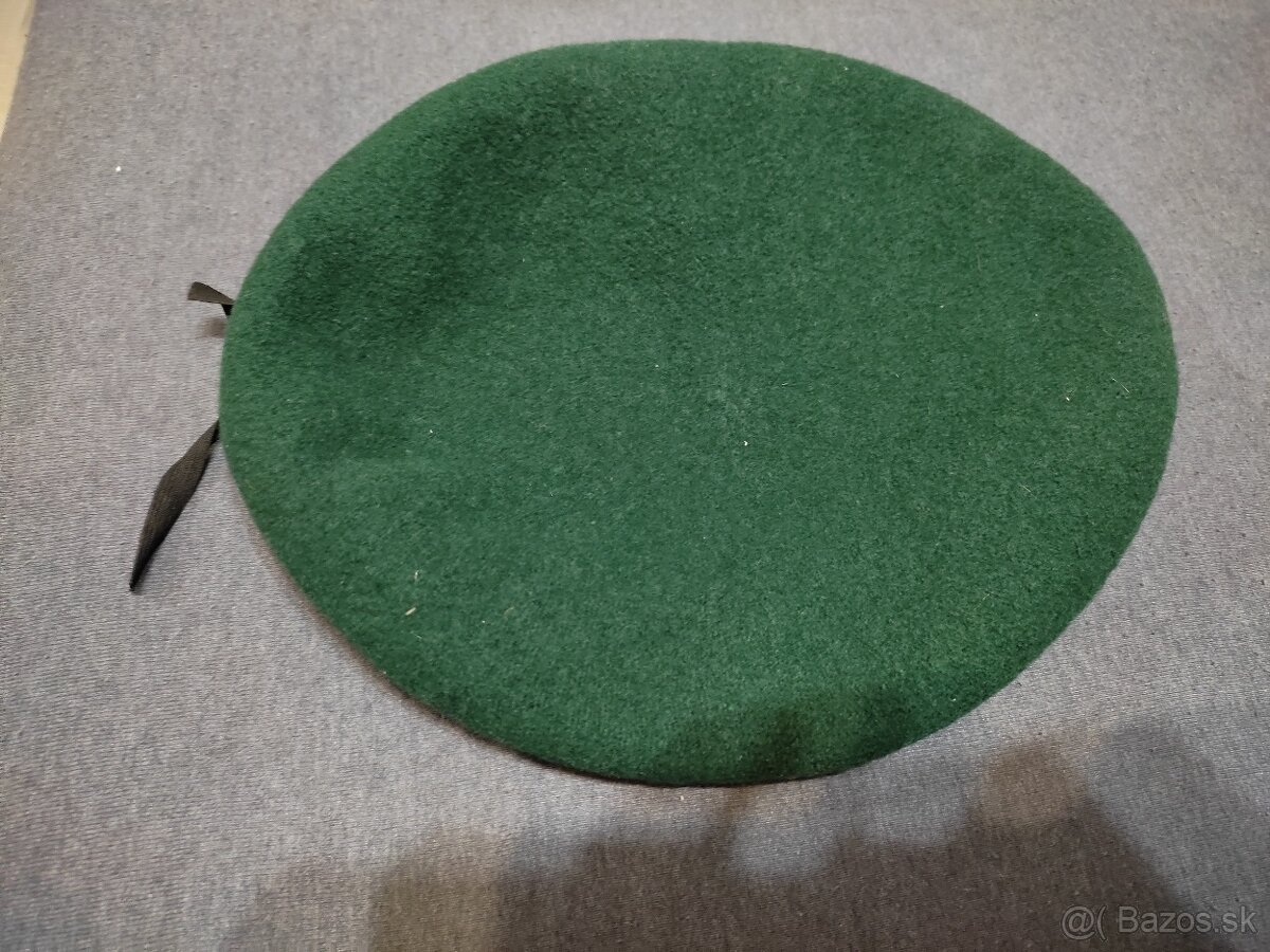 Čiapka francúzska cudzinecká legia strieborný odznak - 7