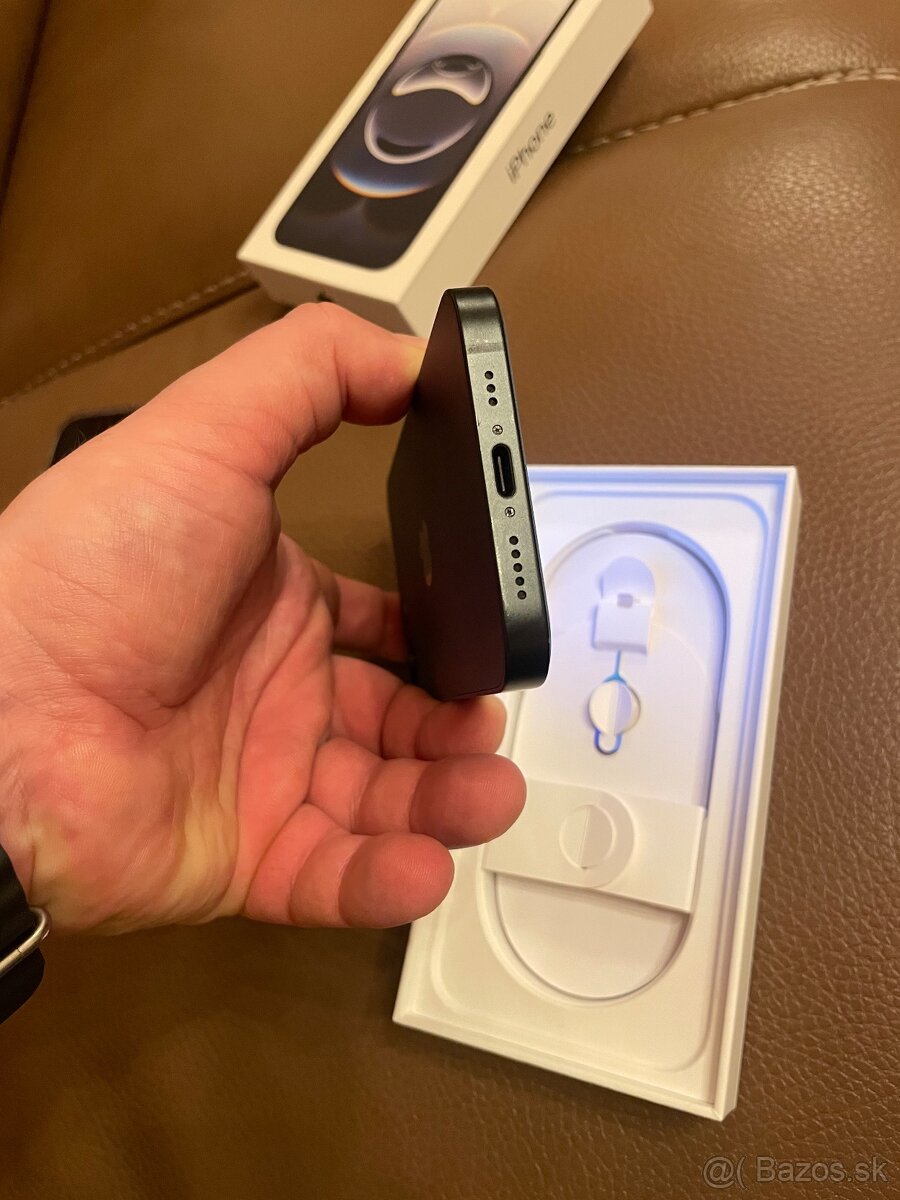 Iphone 16e 128GB - 7