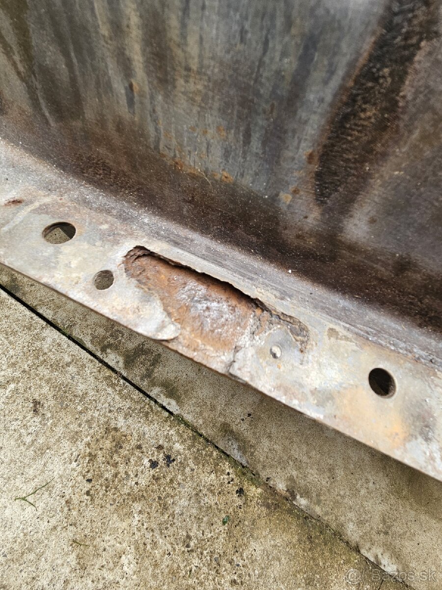 Nádrž nissan patrol - 7