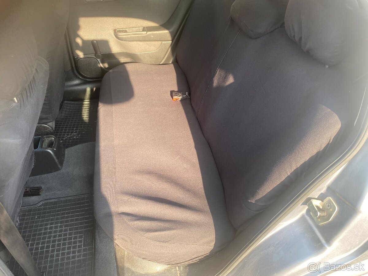 Opel Astra 1.7 CDTi Essentia 80k - 7