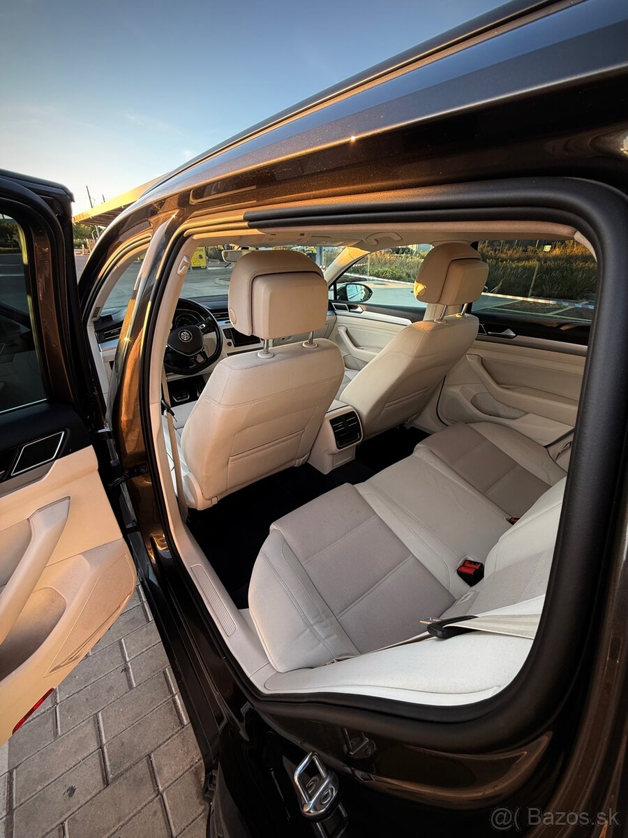 Volkswagen PASSAT B8 - 7