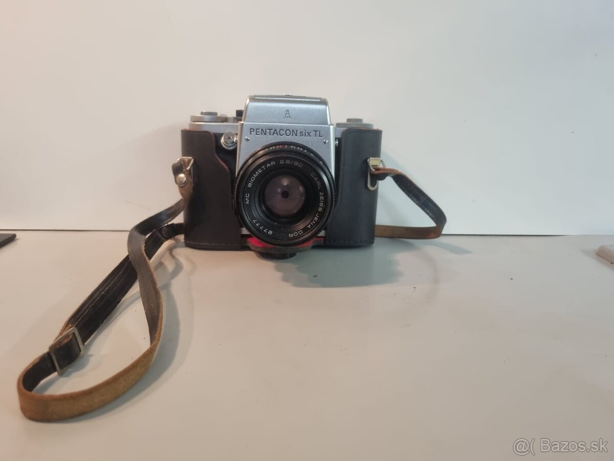 NEOTESTOVANÝ analógový fotoaparát Pentacon six TL - 7