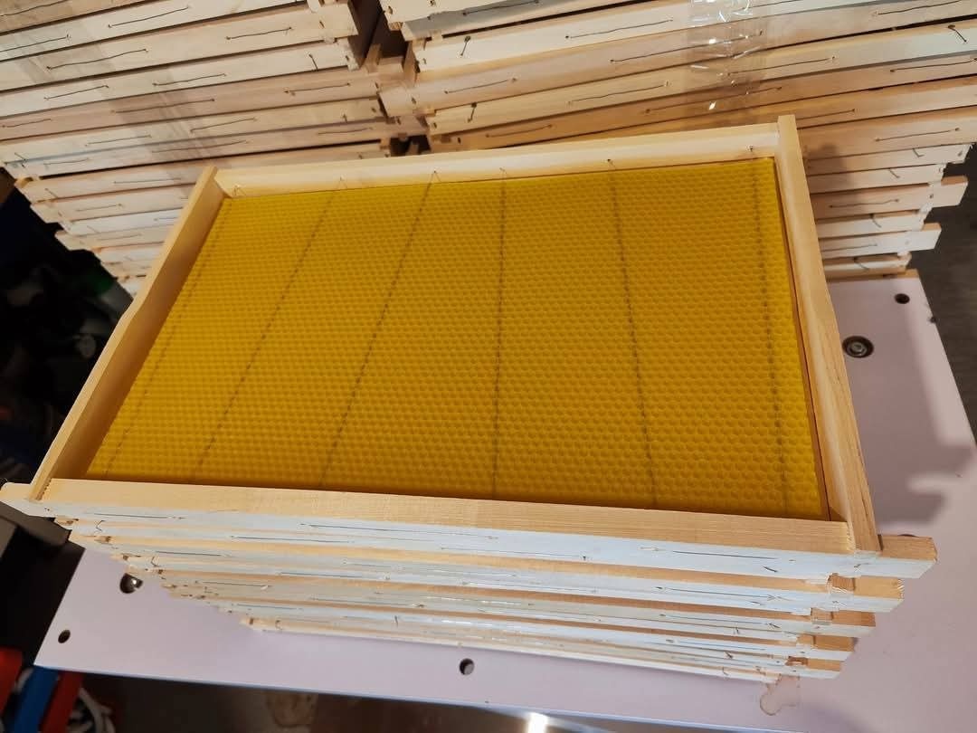 Hotové Včelárske ramiky - 7