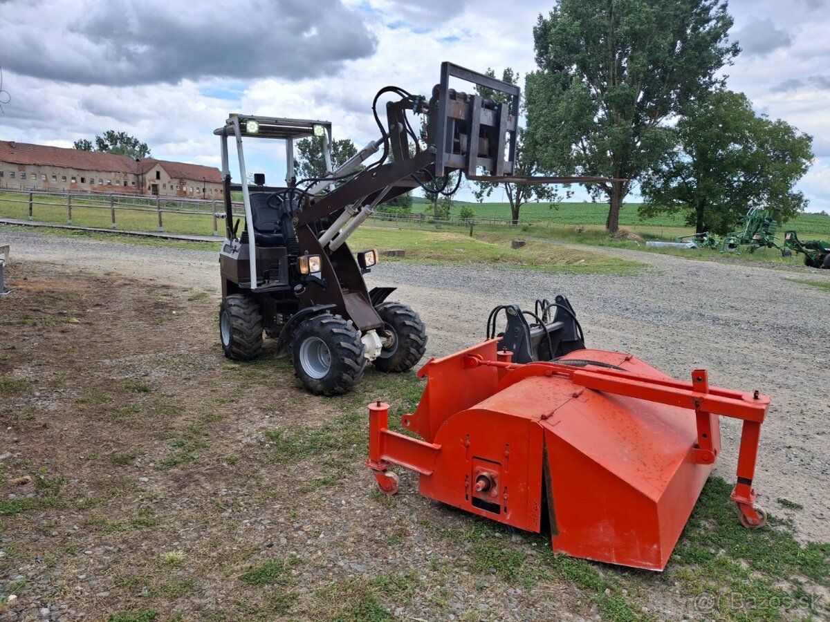 Kompaktný nakladač BLUEJAY MINI 750, 140 mth - 7