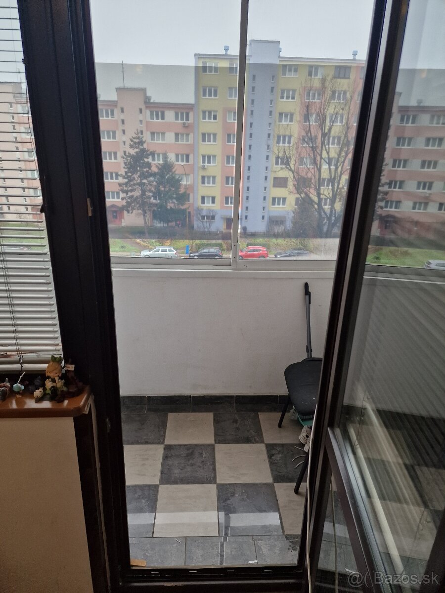 Izba s Balkonon 4p. Sokolovská Ulica, Terasa - 7