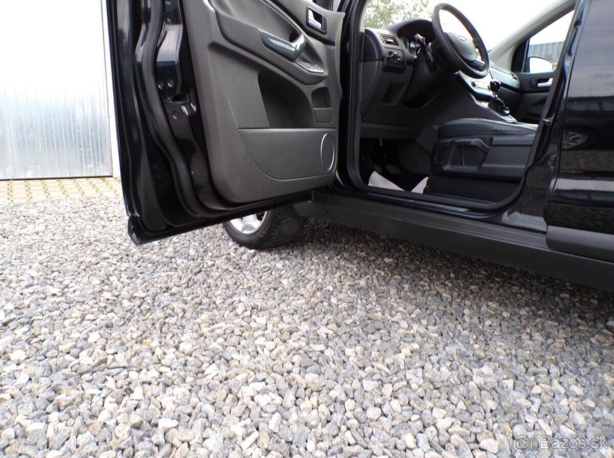 Ford Kuga 2.0TDC-i 4x4 TITANIUM SERVIS - 7