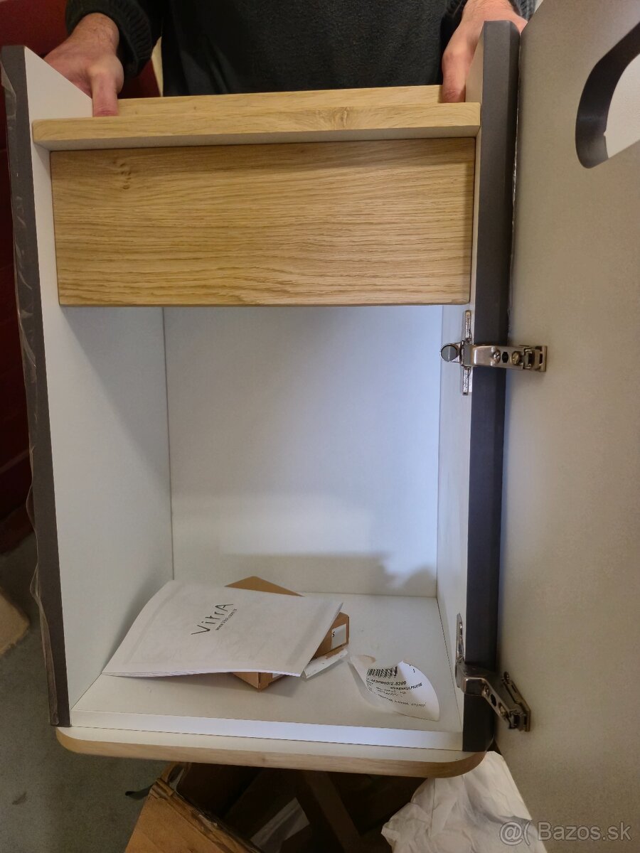 Kúpeľňové skrinky vitra - 7