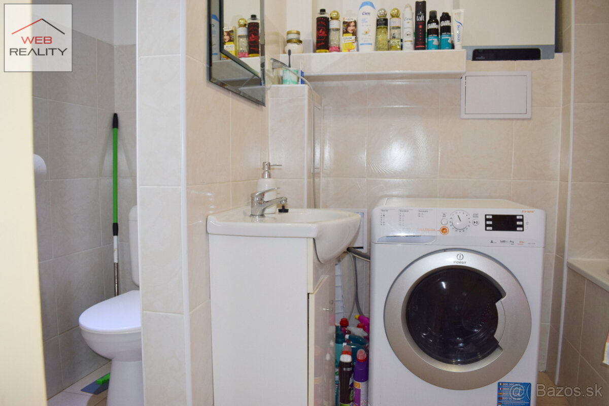 ´´NOVINKA´´ NA PREDAJ priestranný 3 IZBOVÝ BYT blízko centra - 7