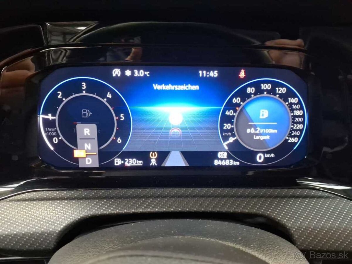 VW Golf VIII Variant R-Line 110KW - 7