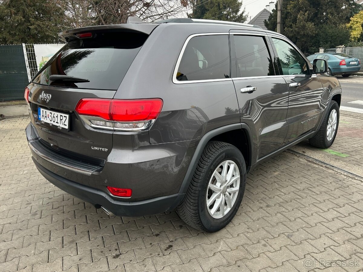Jeep Grand Cherokee 3.0L V6 TD Laredo A/T - 7