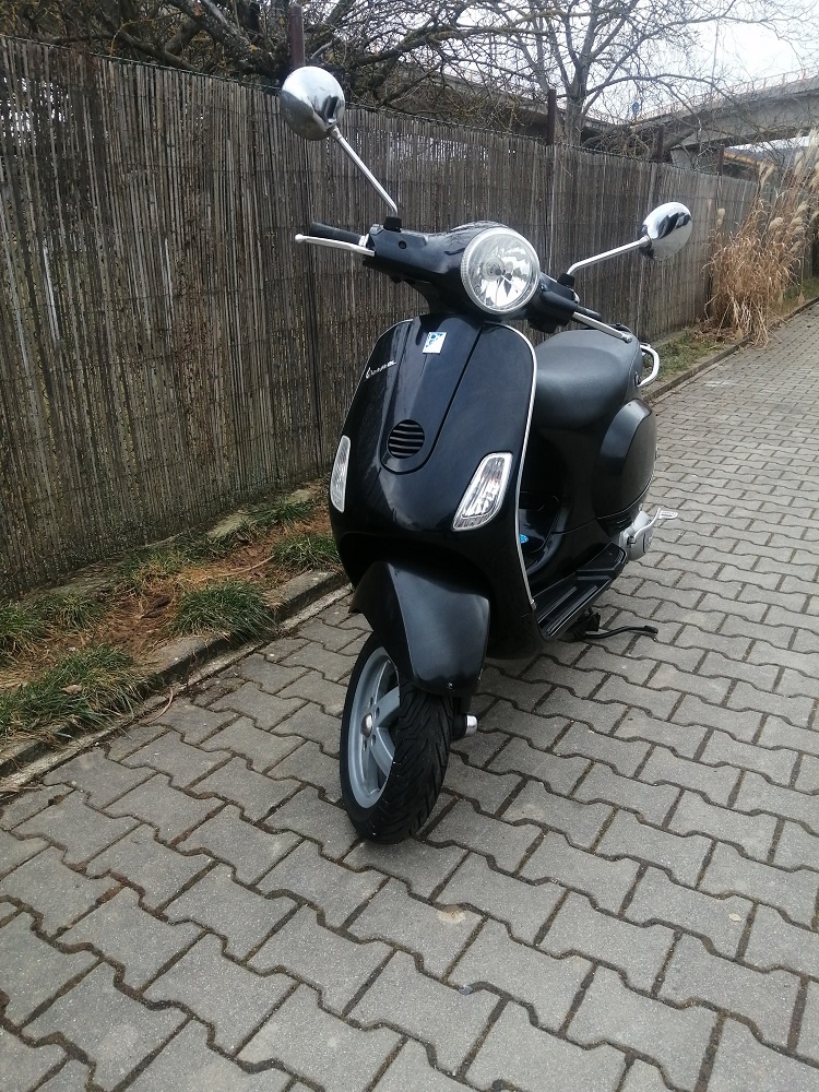 Piaggio Vespa LX 125 - 7
