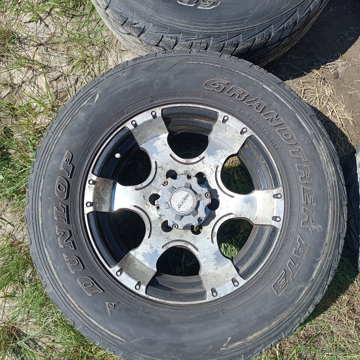 245/70 R16 (6x139,7) - 7