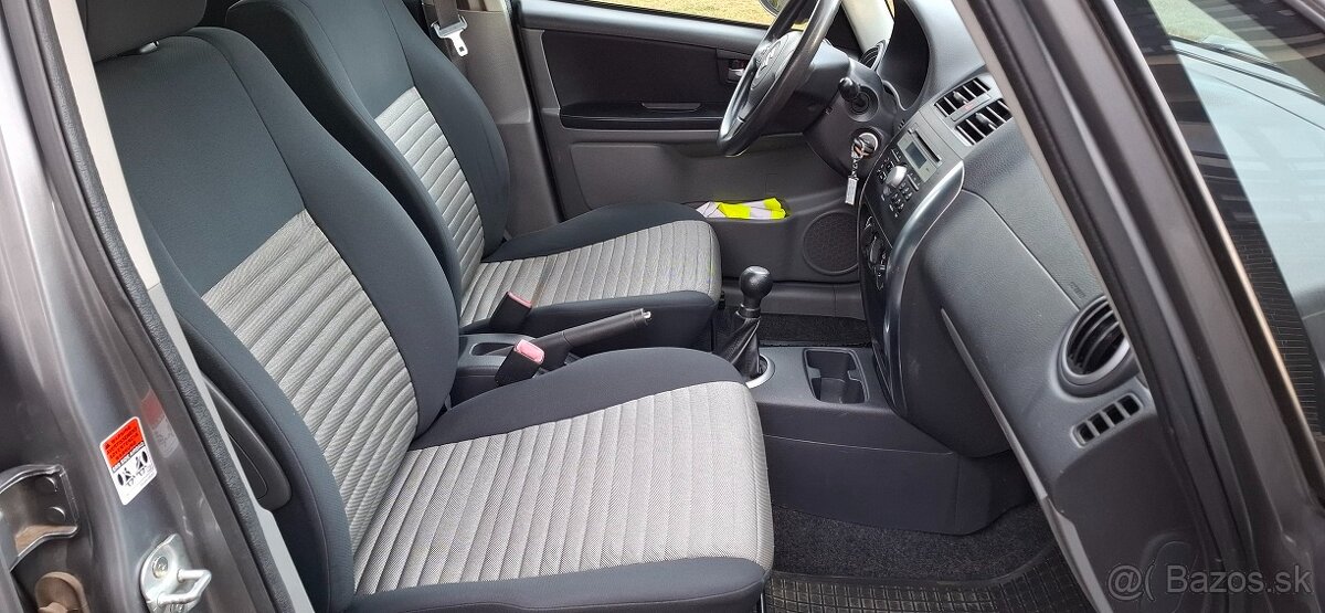 Predám Suzuki SX4, 1.6 Benzín, 4X4 - 7