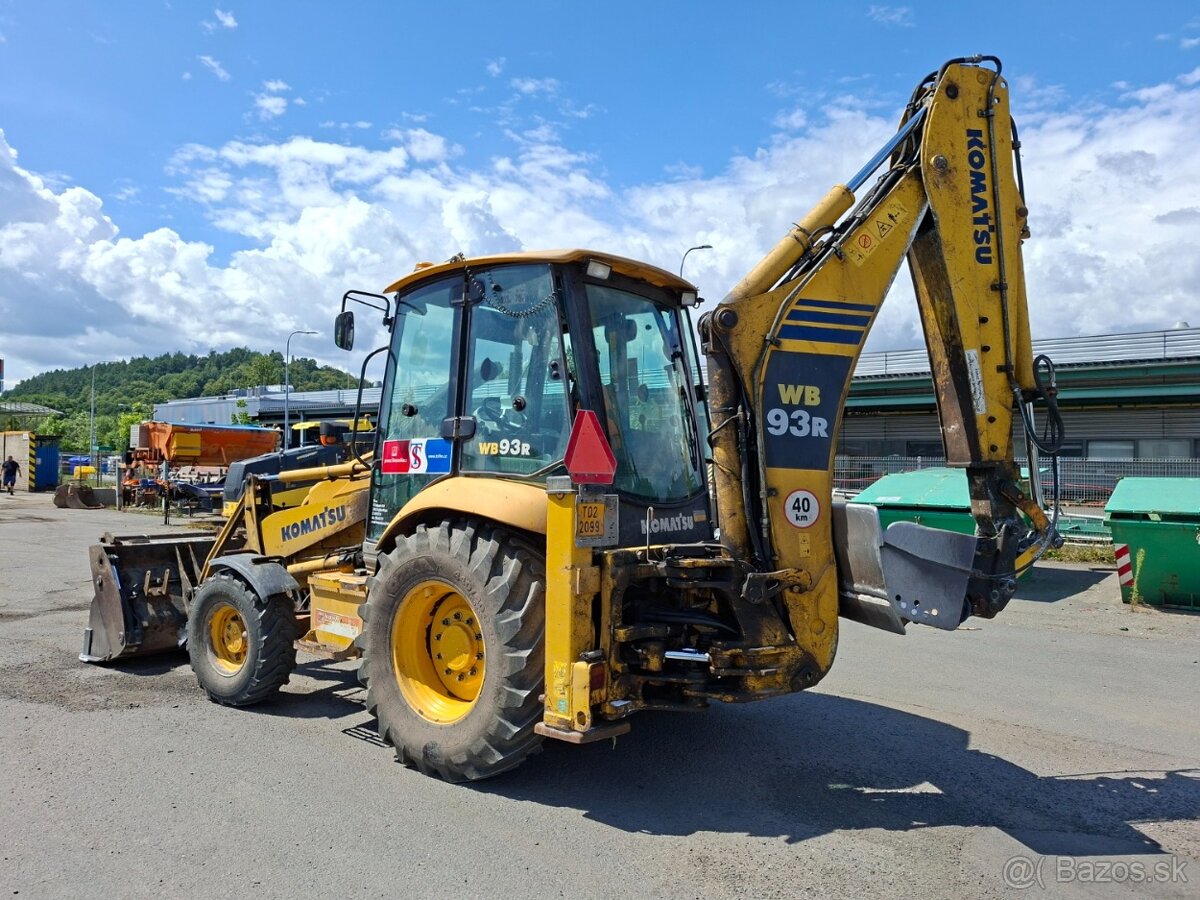 KOMATSU WB93R 4X4 - 7