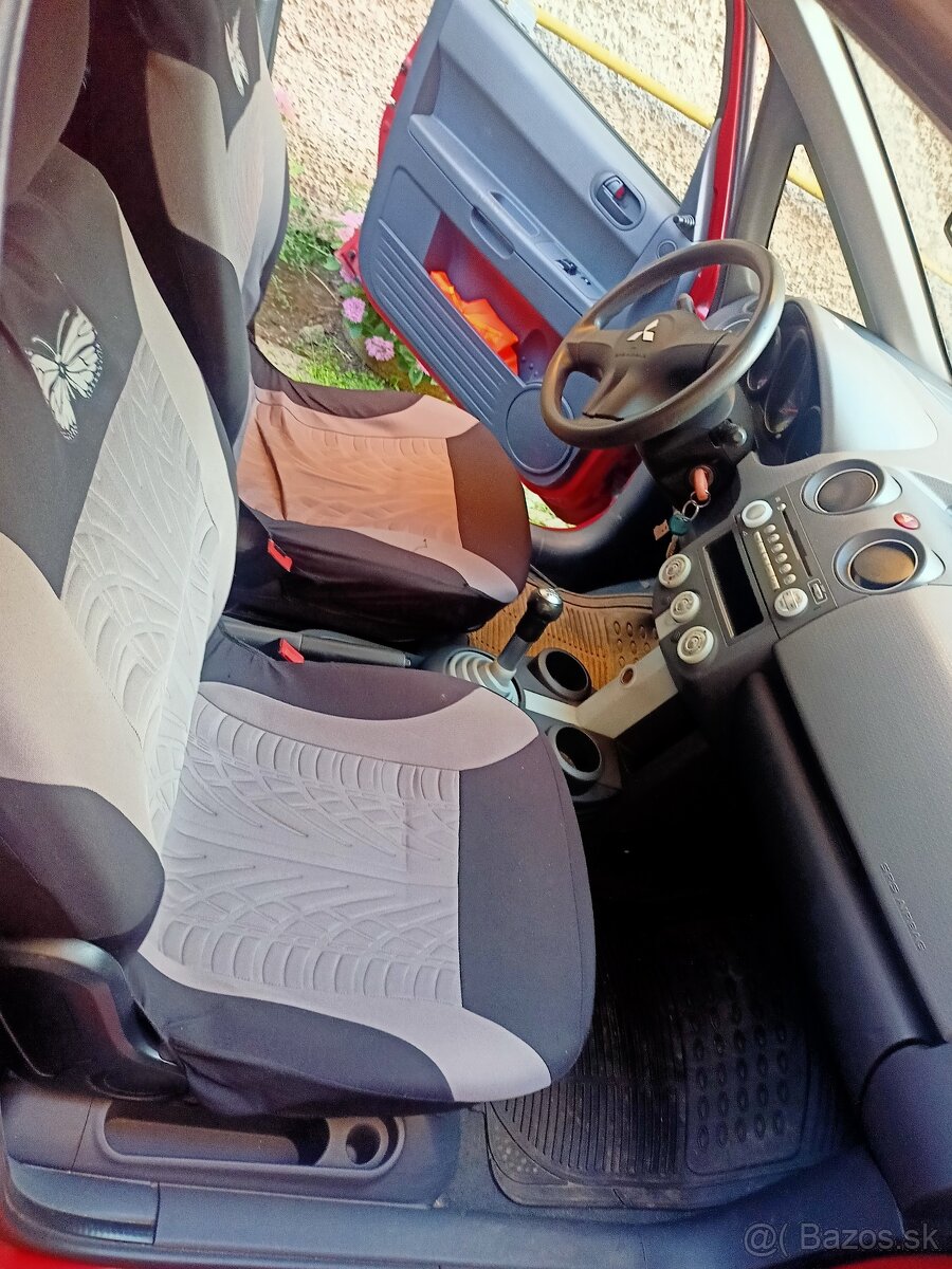 Mitsubishi Colt - 7