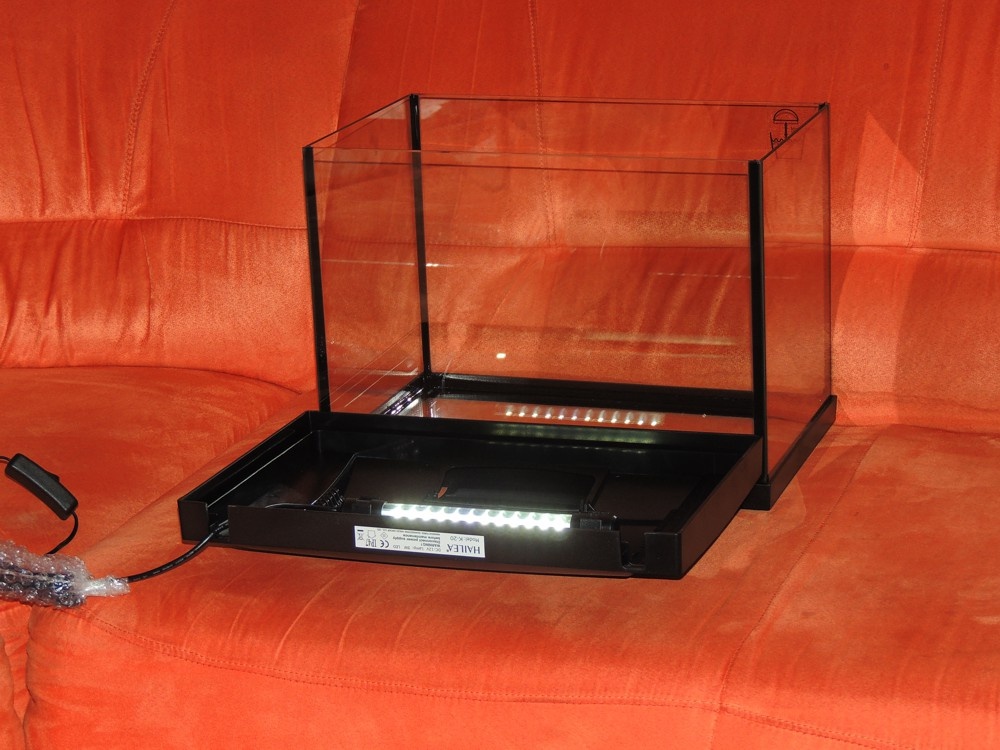 Predám nový akváriový set s objemom 20 l - Čierny - 7