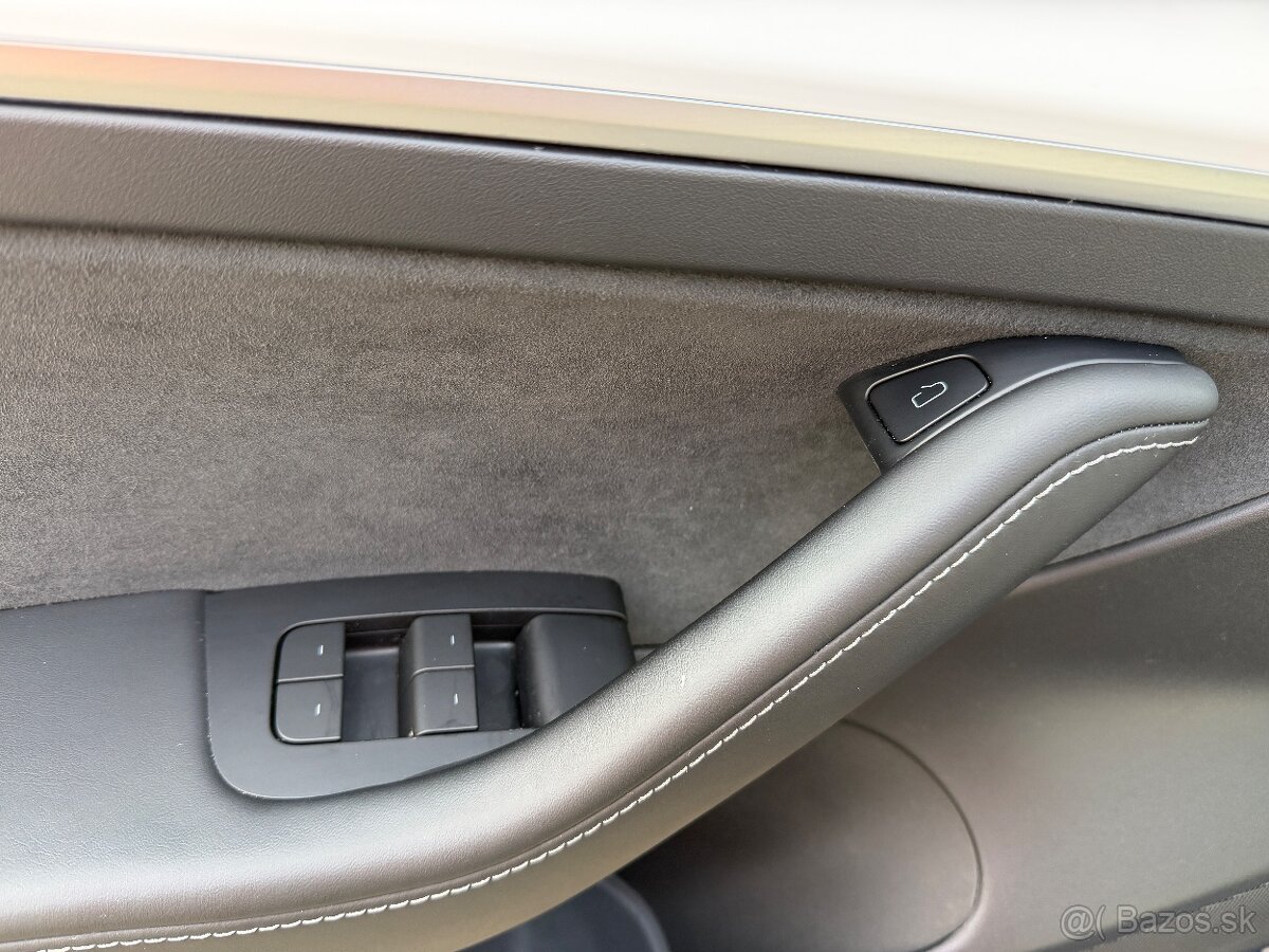 Tesla Model 3 PERFORMANCE - 393kw AWD - 7